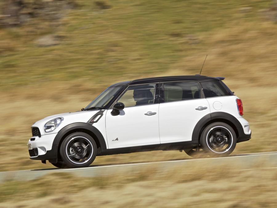  Mini Cooper Countryman SD All4 2011 года  (UK) (фото 7 из 13)